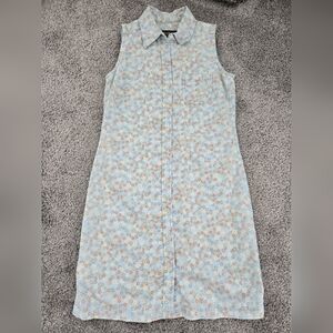 Eddie Bauer Pastel Floral Sleeveless Button Down Dress. Size 4. Good preowned co
